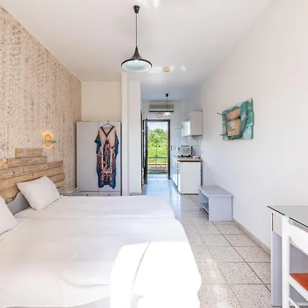 Del Sol Studio 4 Corfu شقة *